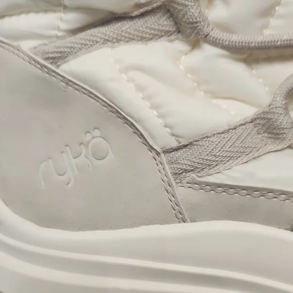 Ryka Size 11 NEW Winter Boots - Picture 5 of 6